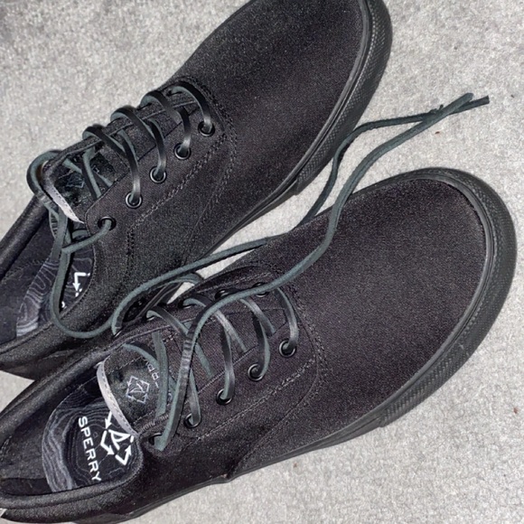 Sperry Other - Sperry Men's Black Suede Low-Top Lace Sneakers